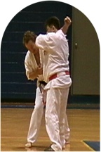 karateclassjune29n.jpg